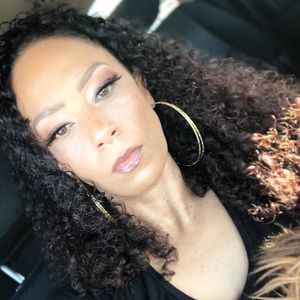 Meet your Posher, Natasha